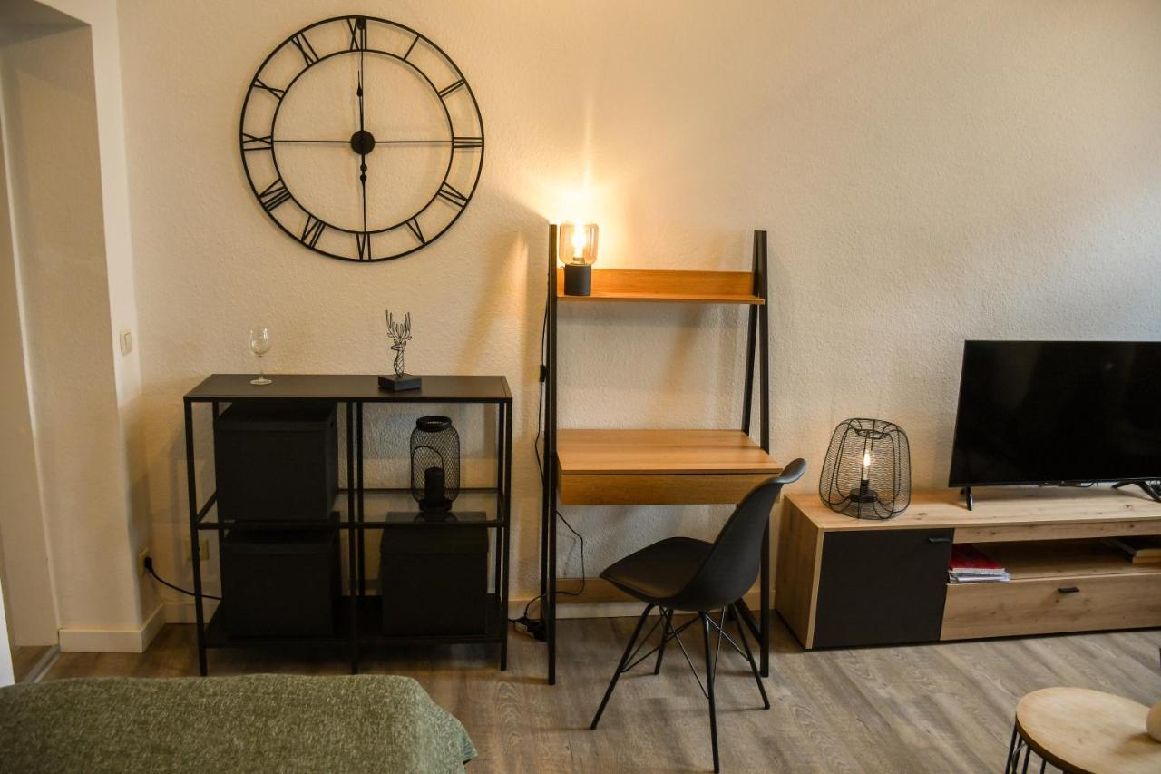 Moderne Ferienwohnung In Direkter Naehe Zur Uni, Netflix Gratis, Wlan, Waschmaschine, Geschirrspueler, Zentrum, Chemnitz  Exteriér fotografie