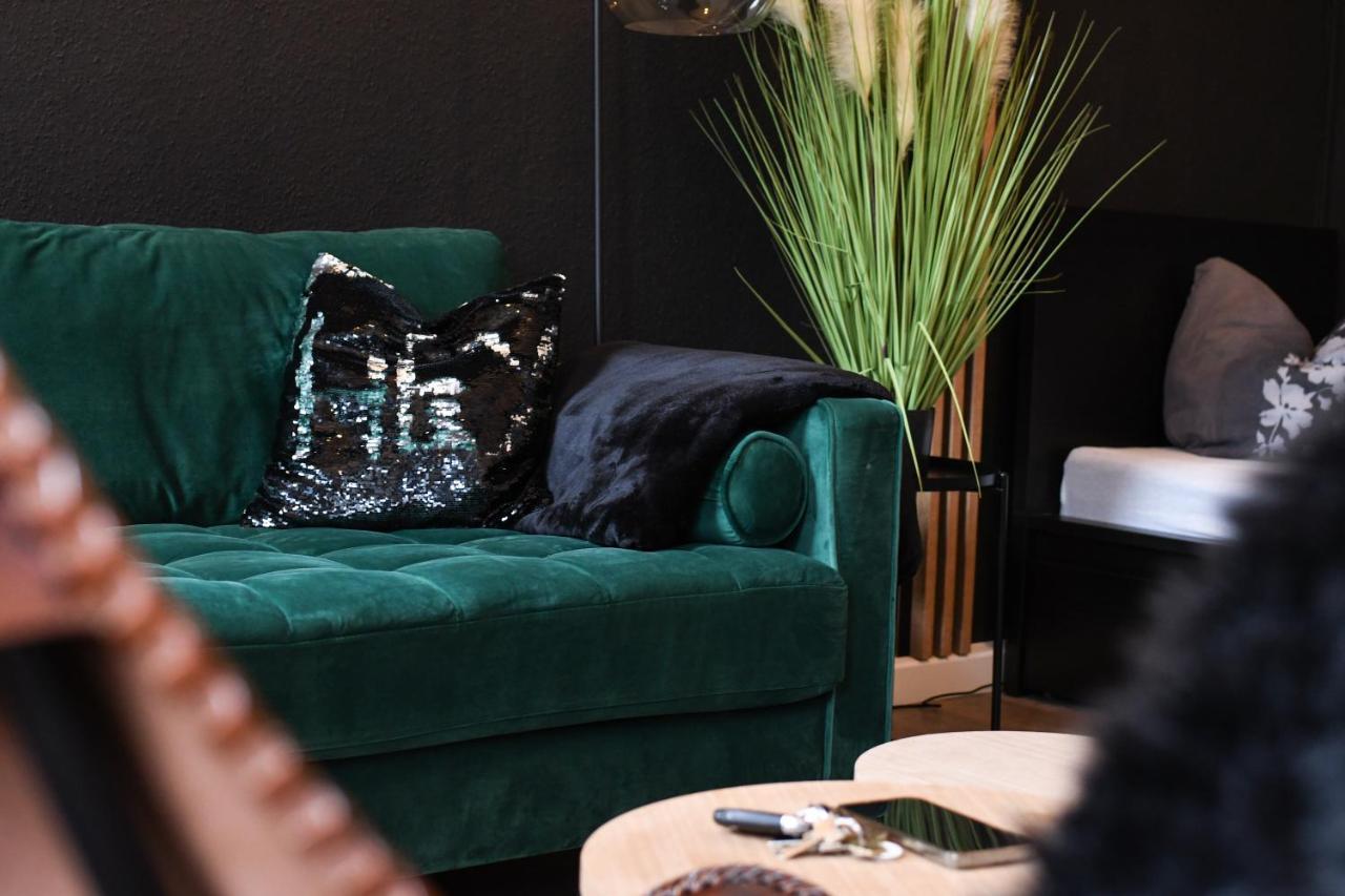 Moderne Ferienwohnung In Direkter Naehe Zur Uni, Netflix Gratis, Wlan, Waschmaschine, Geschirrspueler, Zentrum, Chemnitz  Exteriér fotografie